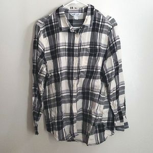 Old Navy Button Down Classic Shirt